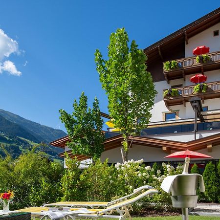 Hotel Theresia Ramsau im Zillertal Eksteriør billede