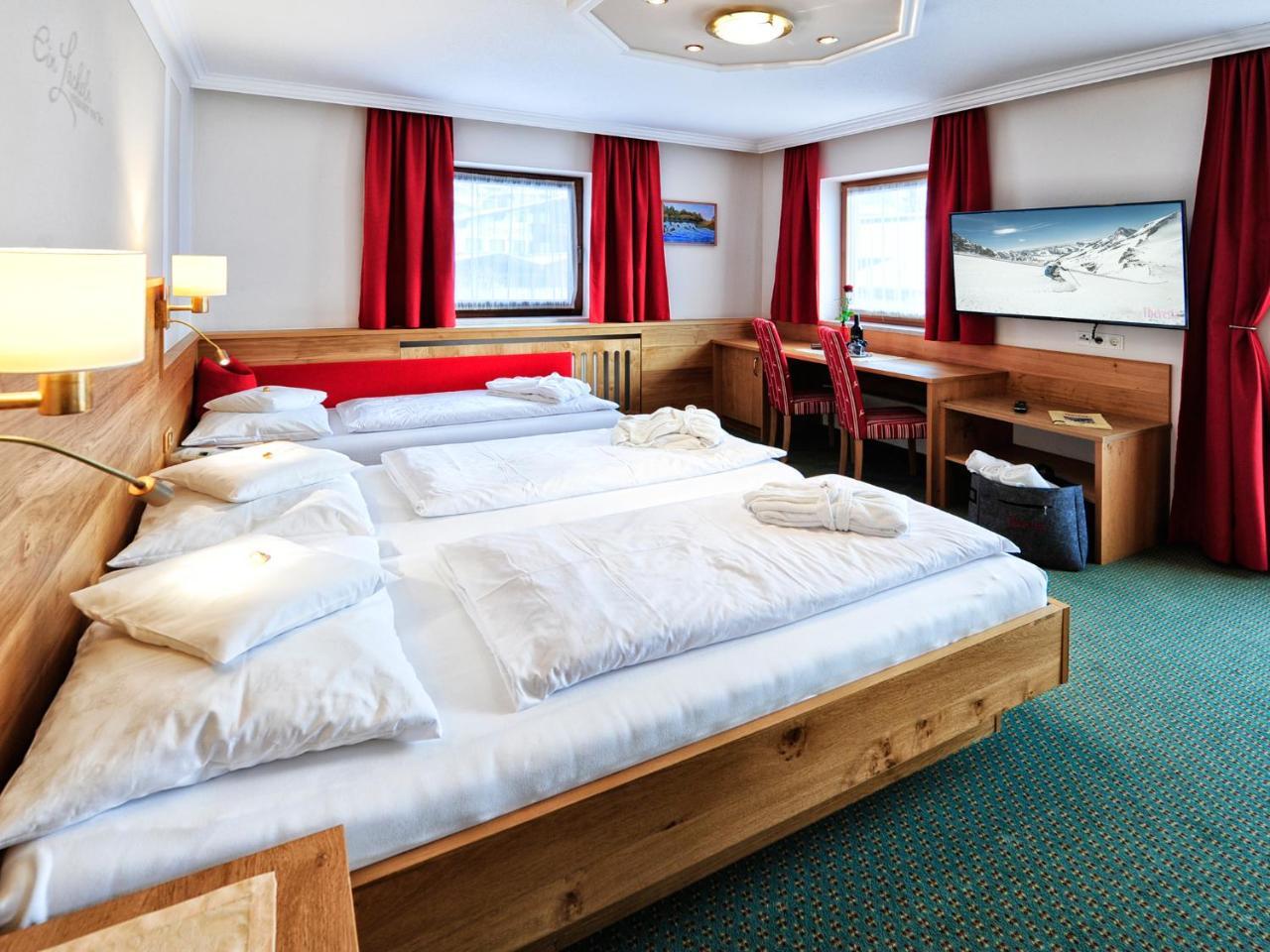 Hotel Theresia Ramsau im Zillertal Eksteriør billede