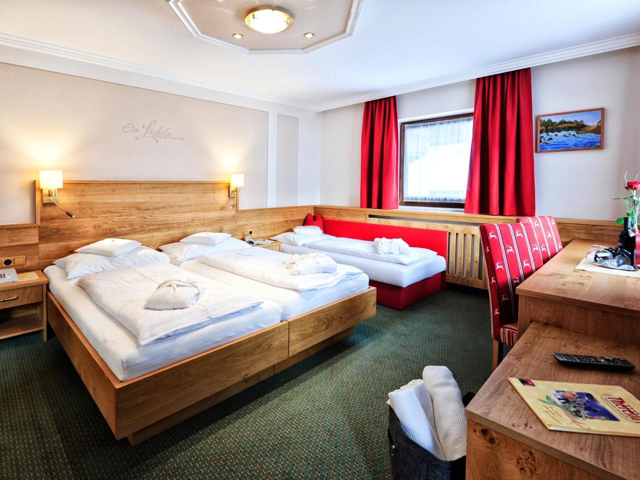Hotel Theresia Ramsau im Zillertal Eksteriør billede