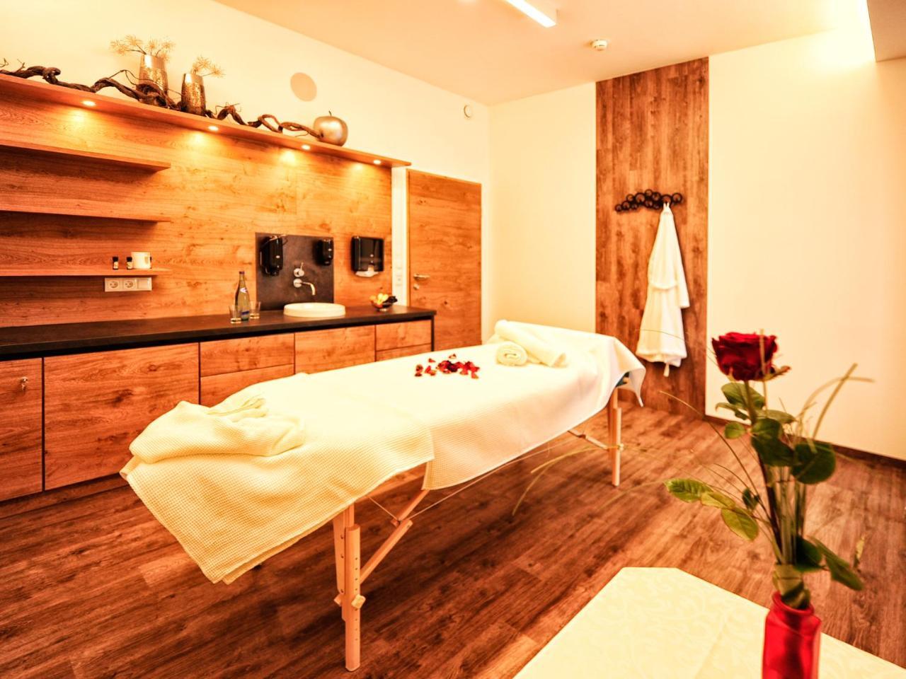 Hotel Theresia Ramsau im Zillertal Eksteriør billede